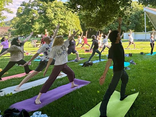 Activecity Yoga 00040 Activecity Yoga 00040